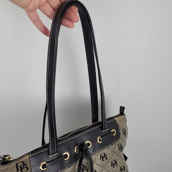 Dooney & Bourke Tassel Tote Shoulder Bag Signature Beige Tan Black - Picture 5 of 15